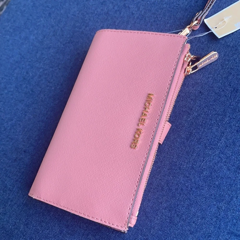 MICHAEL KORS LG DOUBLE ZIP WRISTLET